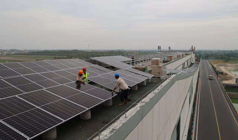 光伏發(fā)電行業(yè)范圍，轉(zhuǎn)行進(jìn)一個(gè)光伏行業(yè)從哪里入手