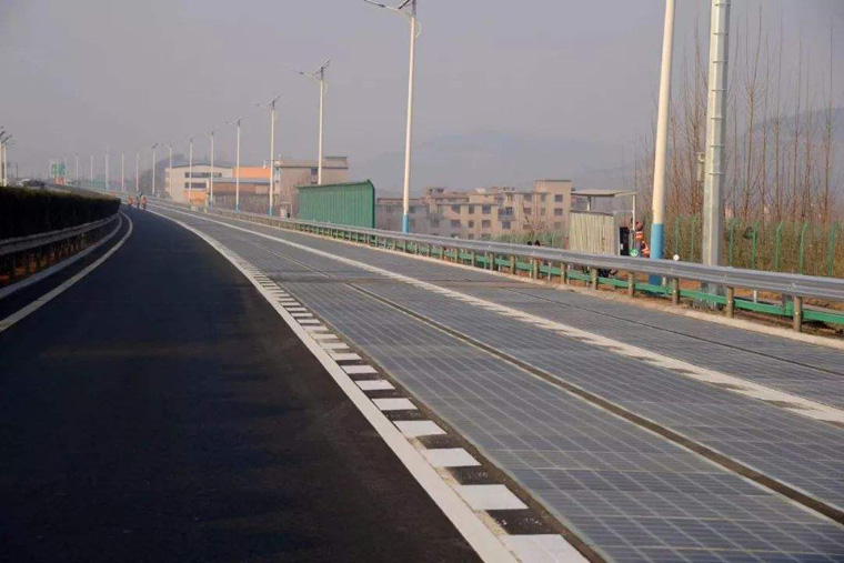 光伏高速公路原理，電動汽車在光伏高速上怎樣充電