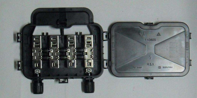 光伏組件的中間接線盒是什么作用，光伏板接線盒4個(gè)端子怎么接線