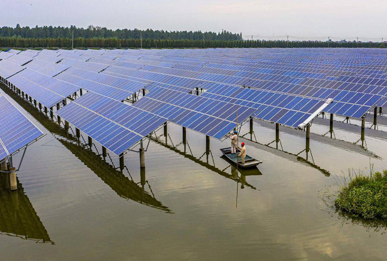 漁光互補(bǔ)光伏發(fā)電項(xiàng)目的必備條件，漁光互補(bǔ)一畝水塘能建多少光伏