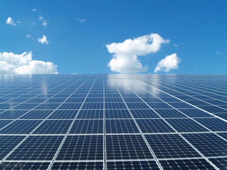 建50畝光伏發(fā)電需要投資多少錢，3mw光伏投資要多少