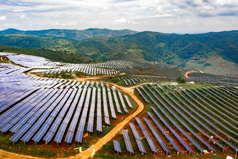 光伏成本造價標準，光伏100萬兆瓦造價，一百畝光伏造價