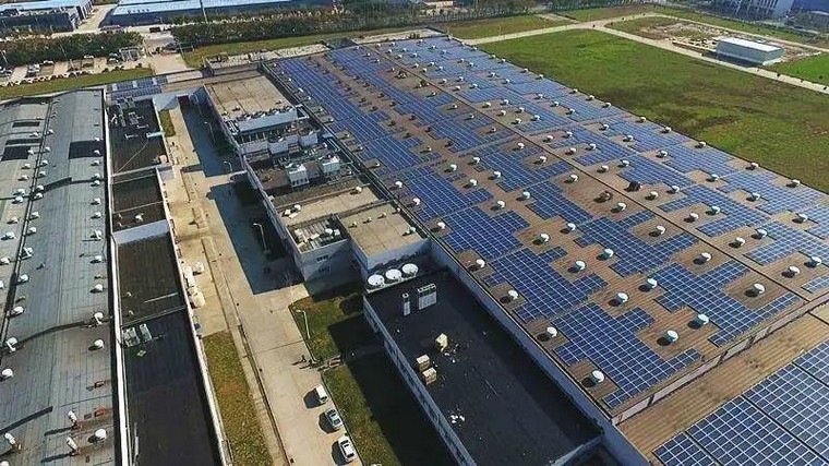 光伏發(fā)電原理能效轉(zhuǎn)換率是多少 光伏發(fā)電原理能效轉(zhuǎn)換率是多少