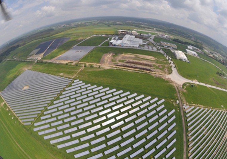 離網(wǎng)光伏發(fā)電系統(tǒng)有哪些常見(jiàn)形式 離網(wǎng)光伏發(fā)電系統(tǒng)有哪些常見(jiàn)形式